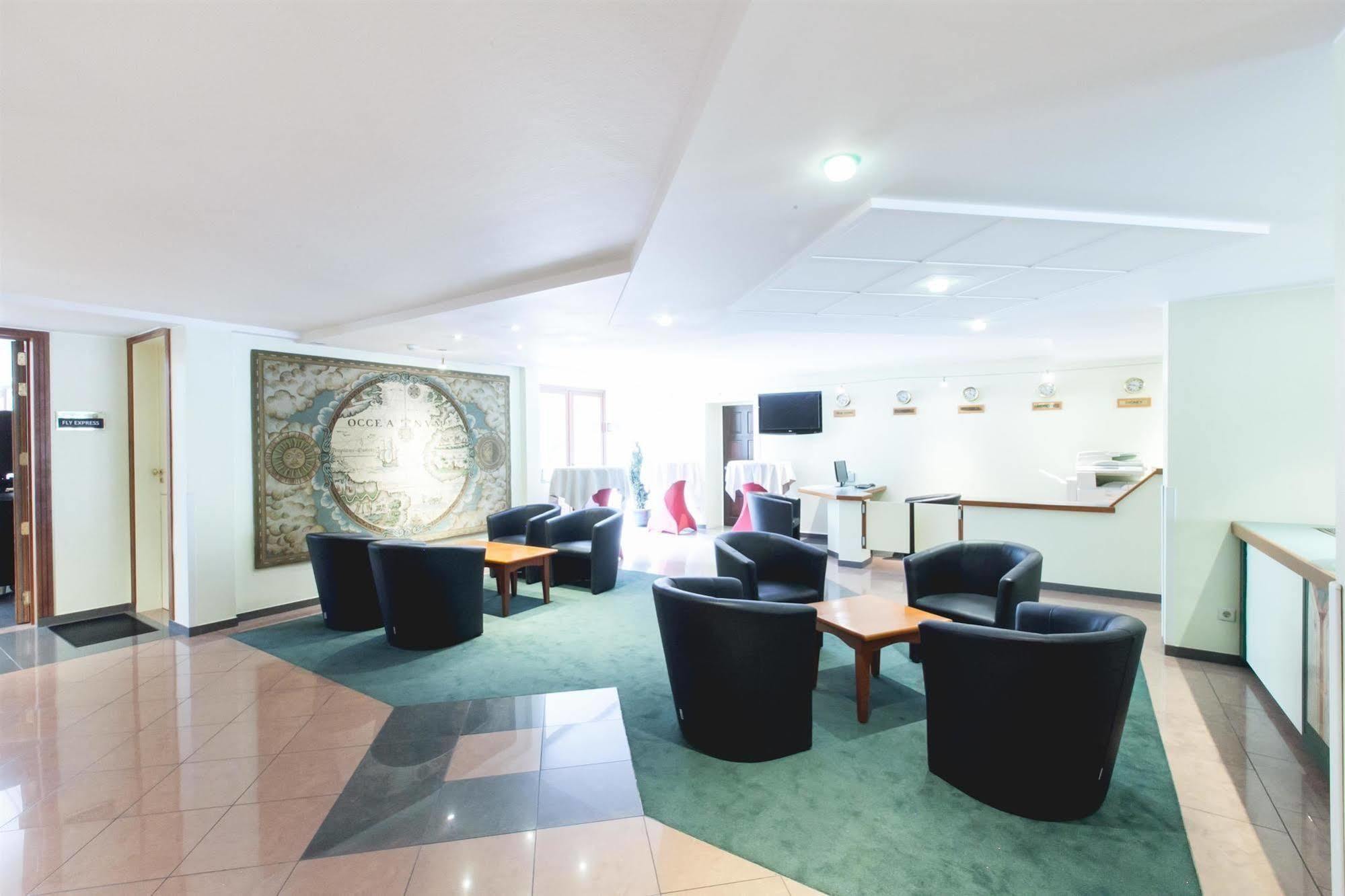 Hotel Best Western County House Saint-Gilles 外观 照片